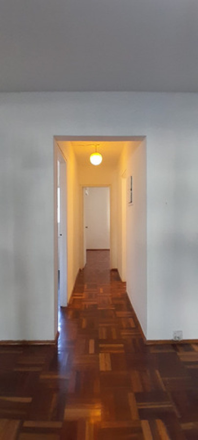 Apartamento ID.11260 - Alquiler Apartamento 1 Dormitorio Planta Baja Patio En Parque Rodó