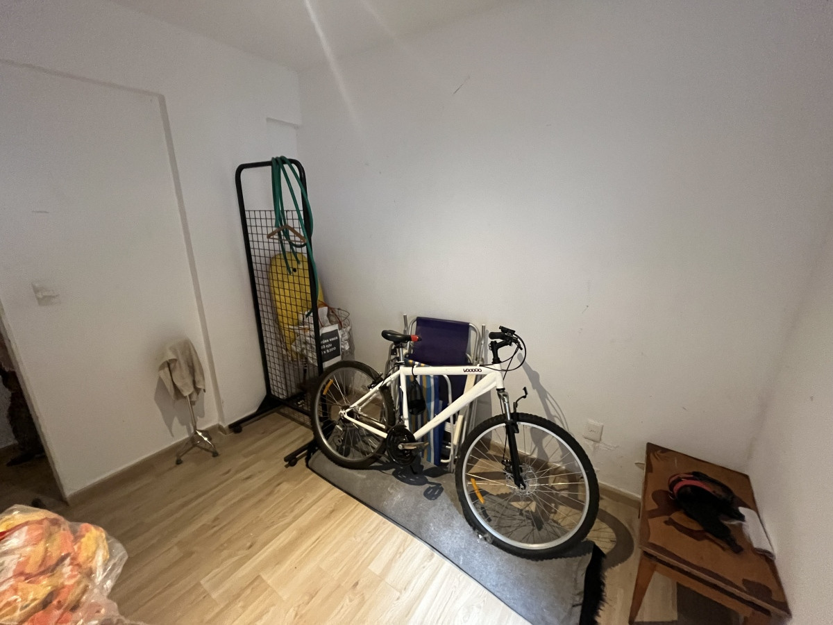 Apartamento ID.4221 - Venta Apartamento 2 Dormitorios Patio Interno Ciudad Vieja
