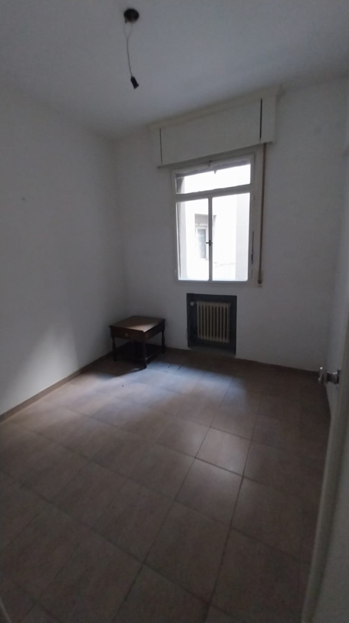 Apartamento ID.7978 - Venta Apartamento Con Renta De 2 Dorm En Ciudad Vieja