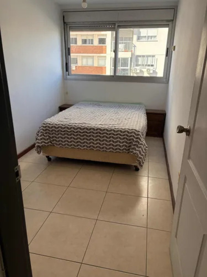 Apartamento ID.10916 - Lindo Apartamento De 2 Dormitorios Con Cochera