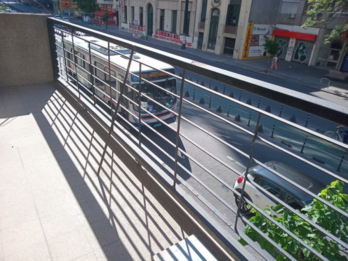 Apartamento ID.11387 - Apartamento en Venta 4 dormitorios y calefacción 