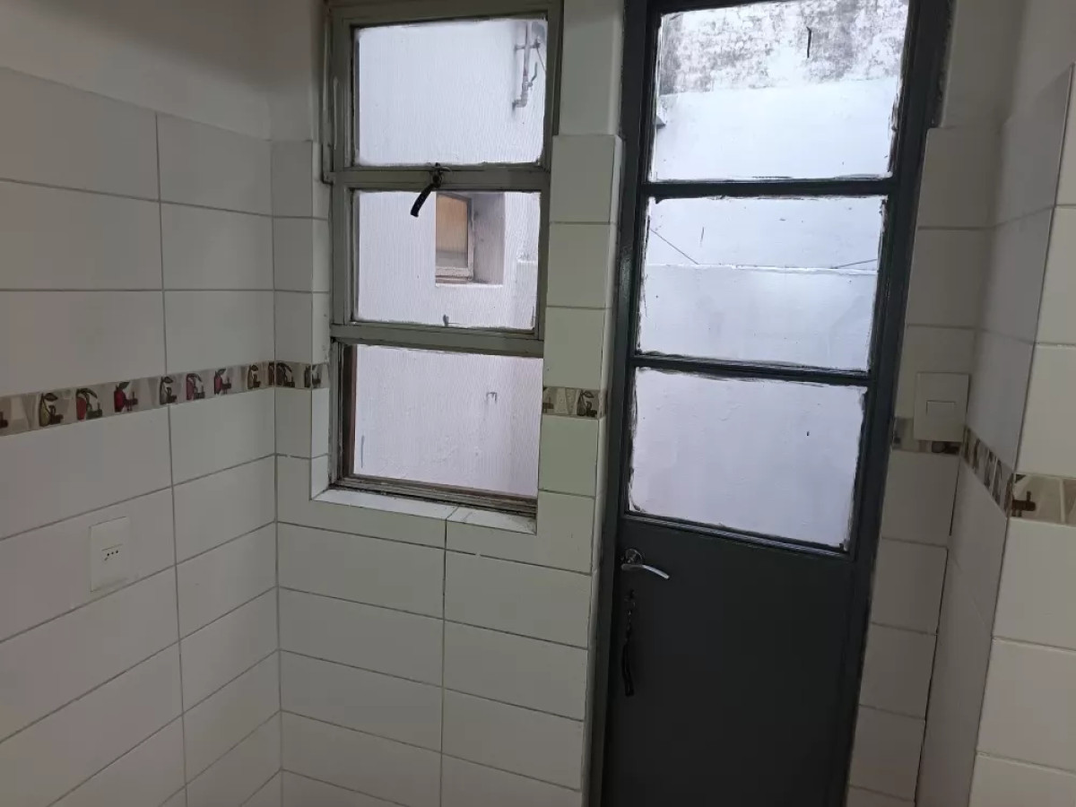 Apartamento ID.9011 - Venta Apartamento Con Renta 1 Dormitorio Sin Gastos En Goes