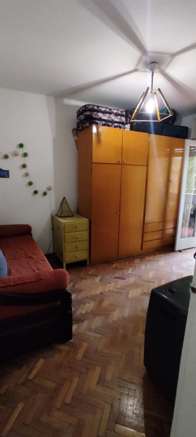 Apartamento ID.11643 - Alquiler De Apartamento 2 Dormitorios Con Balcón En Brazo Oriental 