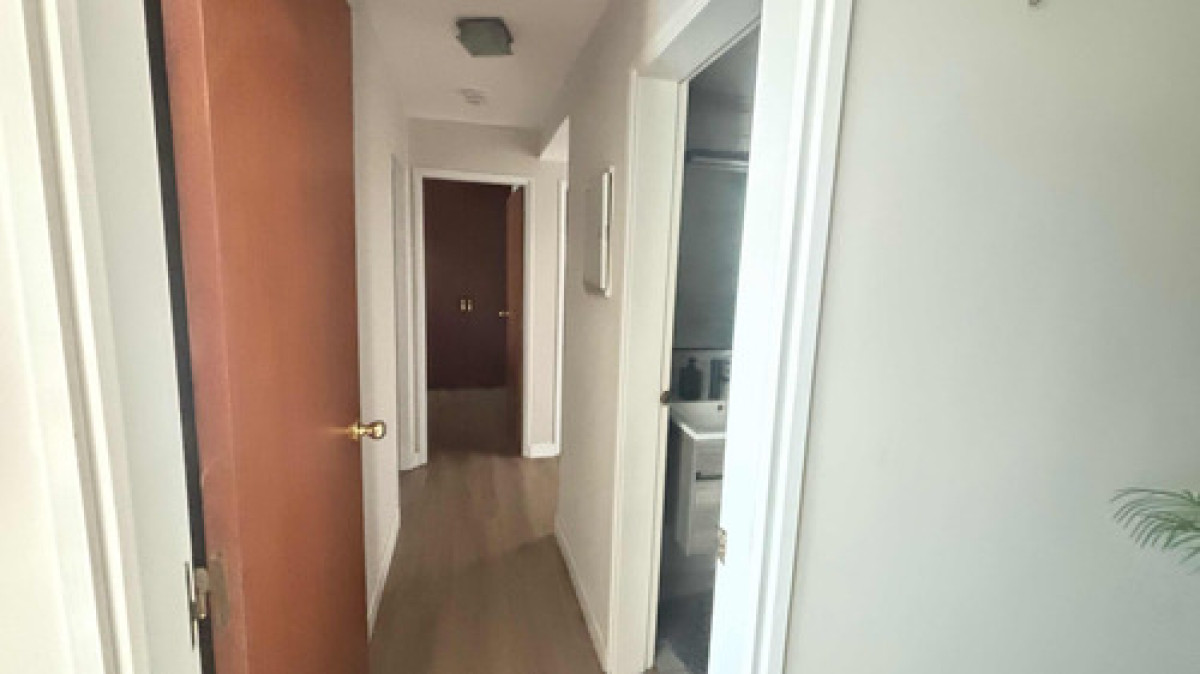 Apartamento ID.10072 - Alquiler Apartamento 3 Dormitorios Balcon Cochera Amoblado En Torres Náuticas Pocitos