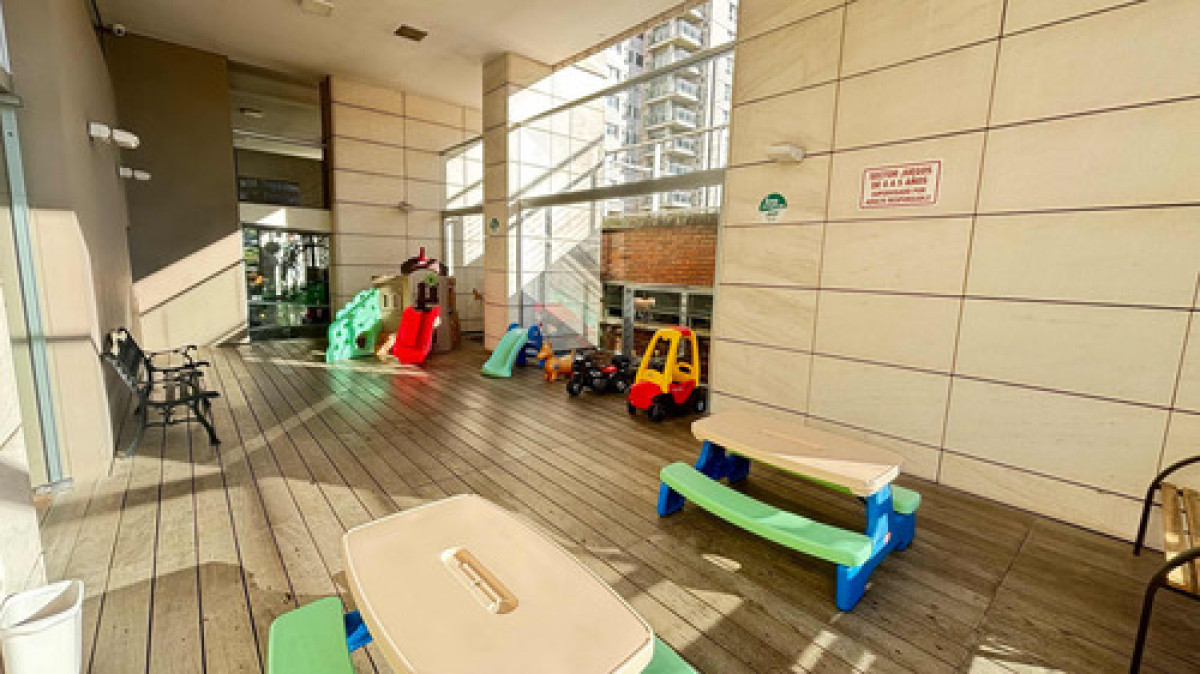 Apartamento ID.10072 - Alquiler Apartamento 3 Dormitorios Balcon Cochera Amoblado En Torres Náuticas Pocitos