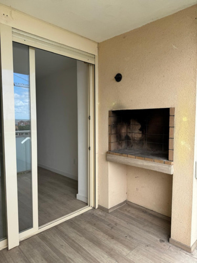 Apartamento ID.10092 - Oportunidad!! Venta Apartamento 2 Dormitorios Con Renta En Cordón Sur