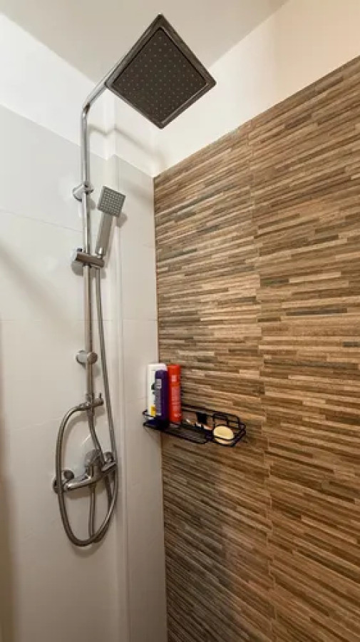 Apartamento ID.10096 - Alquiler Apartamento 2 Dormitorios Y Garage, Centro, Montevideo