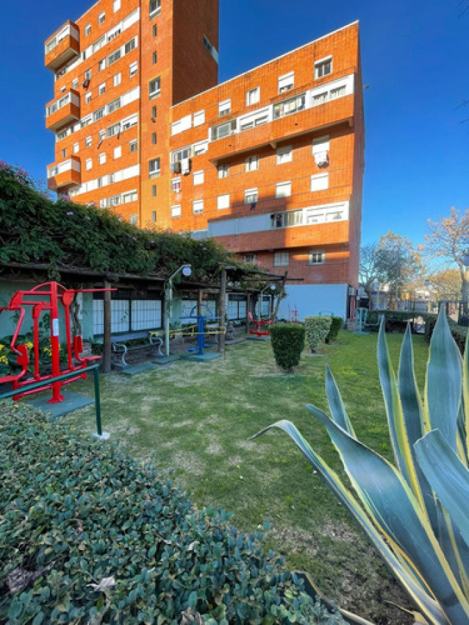 Apartamento ID.10102 - Venta Apartamento Tipo Dúplex, 3 Dormitorios, La Unión