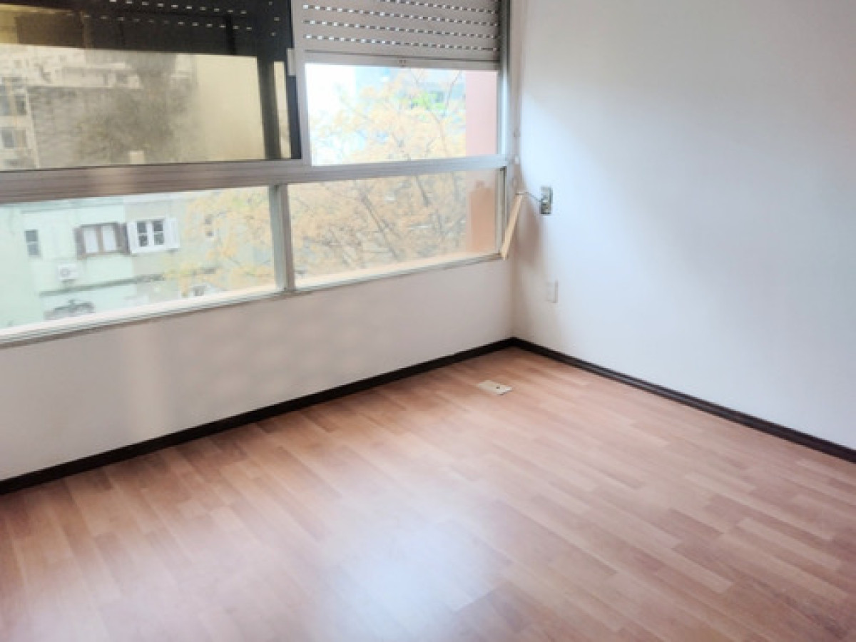 Apartamento ID.10289 - Alquiler En Pocitos!! Apartamento 1 Dormitorio Al Frente, Impecable!!