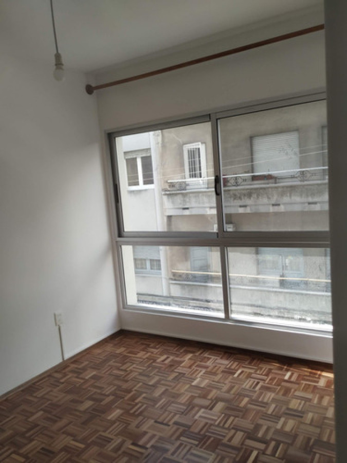 Apartamento ID.10319 - Alquiler Apartamento 1 Dormitorio Excelente Estado En Cordón