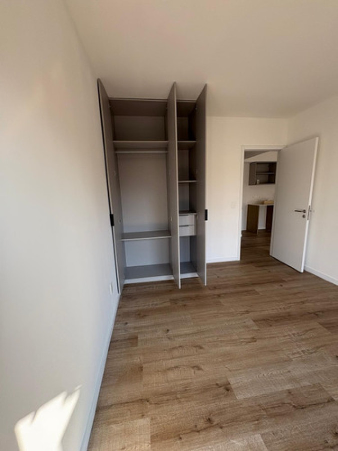 Apartamento ID.10339 - Alquiler Apartamento A Estrenar 1 Dormitorio En Tres Cruces