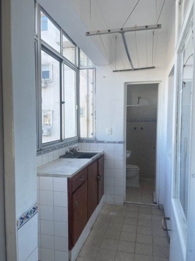 Apartamento ID.10354 - Venta Apartamento 4 Dormitorios 3 Baños Garaje Barrio Sur