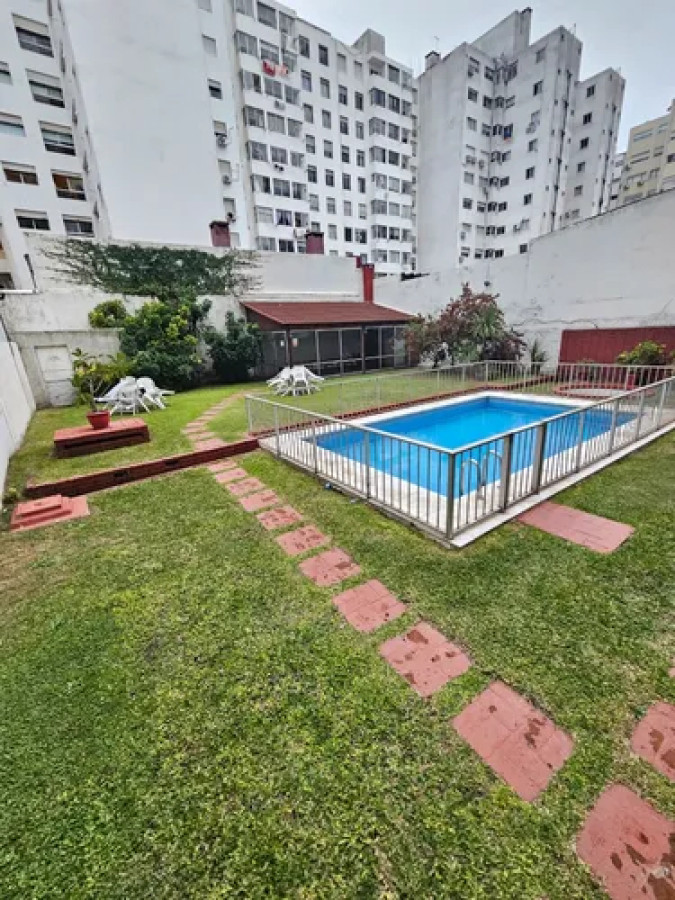 Apartamento ID.10382 - Alquiler Apartamento 3 Dormitorios 3 Baños Cochera Pocitos