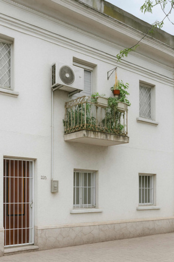 Apartamento ID.10528 - Venta Apartamento Planta Baja, Reciclado A Estrenar, La Figurita