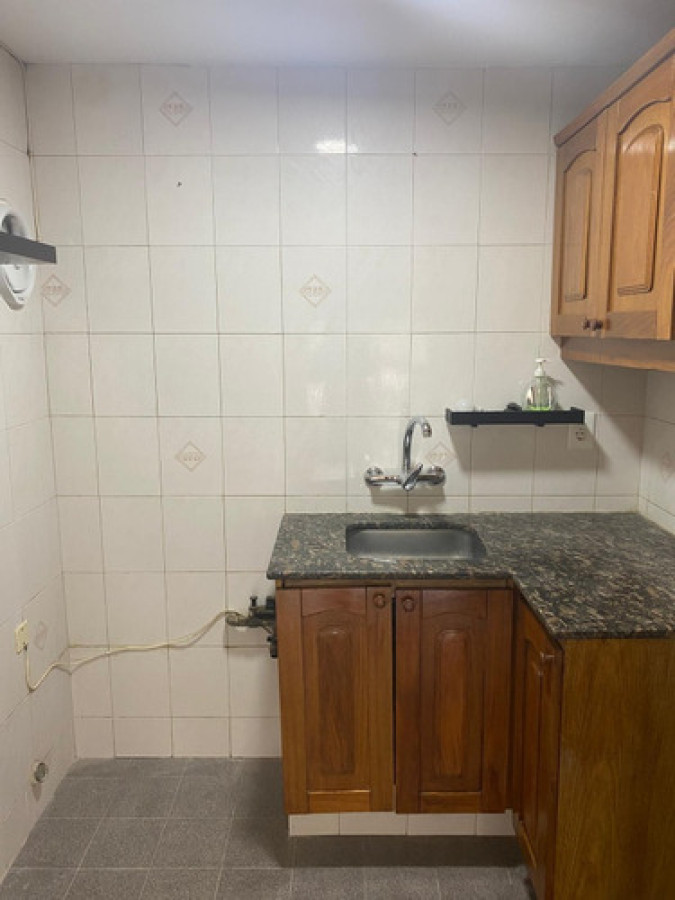 Apartamento ID.10608 - Lindo Apartamento De 1 Dorm Con Cochera 