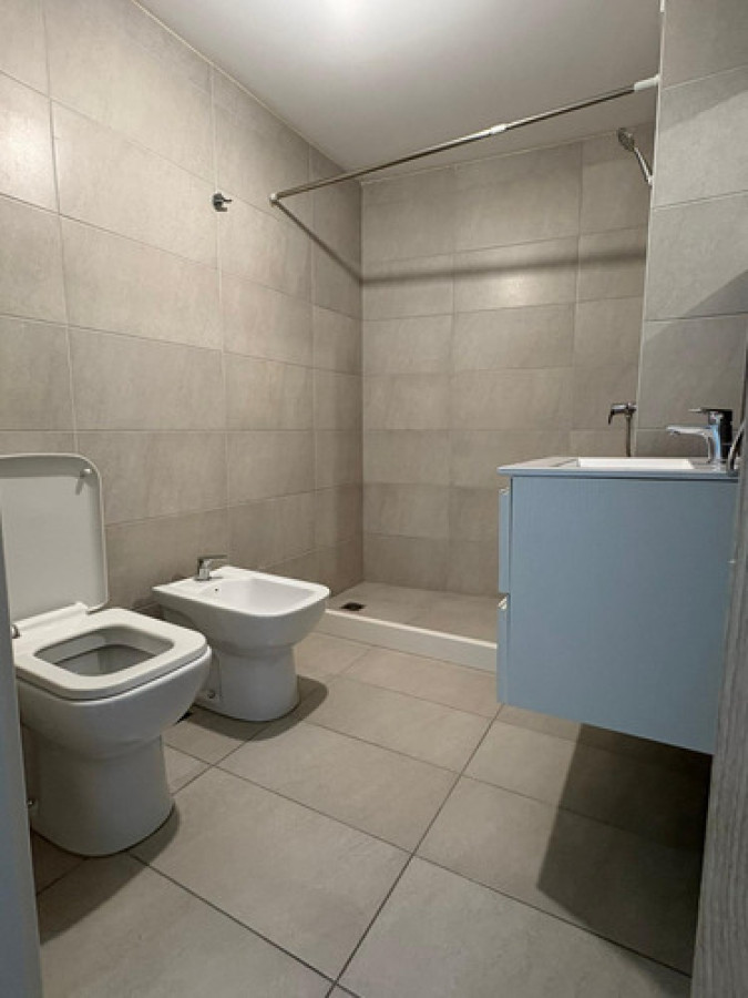 Apartamento ID.10689 - Alquiler Apartamento De 1 Dormitorio Con Terraza En Cordón