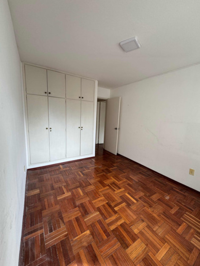 Apartamento ID.10748 - Oportunidad En Punta Carretas!! Apto. 2 Dormitorios y 2 Baños, Impecable