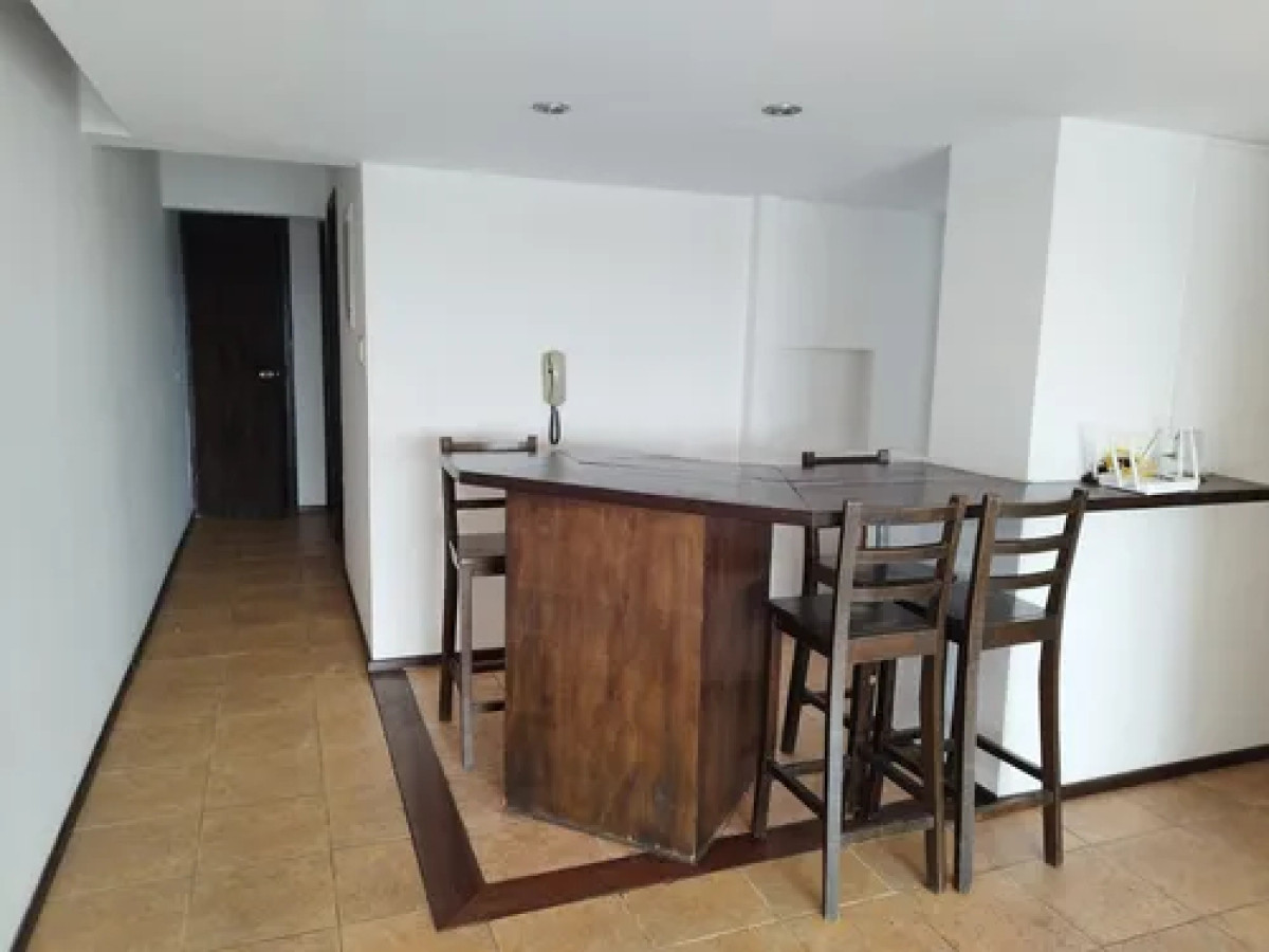 Apartamento ID.10759 - Imperdible! En Parque Batlle Alquiler Apto. 2 Dormitorios Y Cochera!