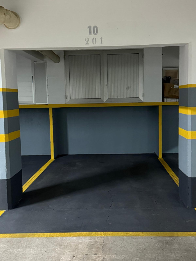 Apartamento ID.10857 - Venta Apartamento 2 Dormitorios Amoblado Cochera En Punta Del Este