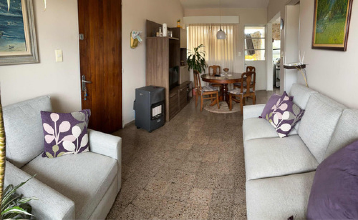 Apartamento ID.10929 - Oportunidad en Villa Española! Apto. en Complejo Cerrado 2 Dormitorios, Estacionamiento