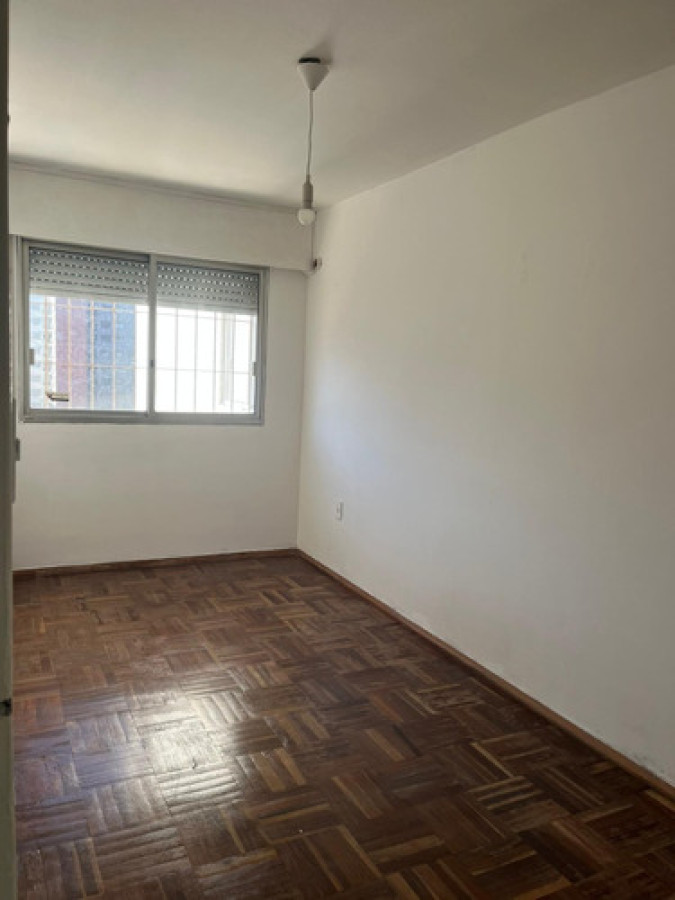 Apartamento ID.10948 - Confortable Apartamento De 2 Dorm En Cordon