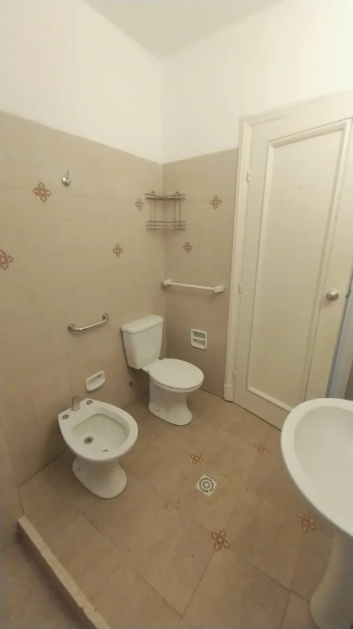 Apartamento ID.11216 - Lindo Apartamento De 2 Dorm En Ciudad Vieja