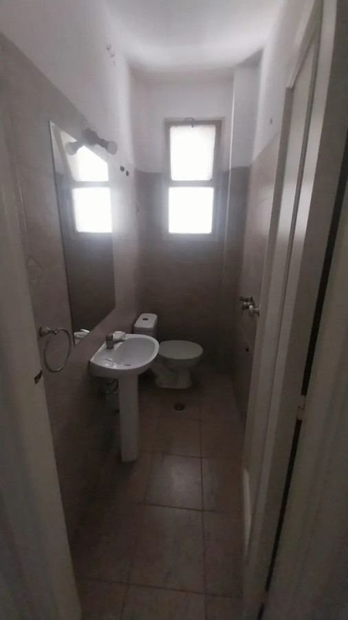 Apartamento ID.11216 - Lindo Apartamento De 2 Dorm En Ciudad Vieja