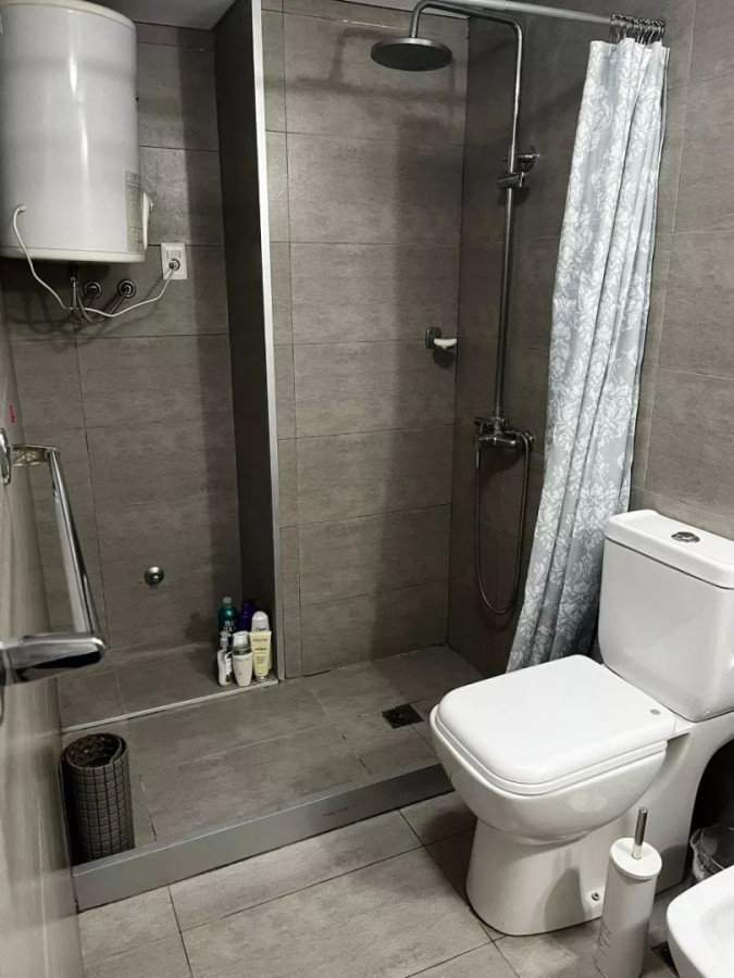 Apartamento ID.11312 - Alquiler De Apartamento 2 dormitorios Terraza Amplia Con Parrillero Individual Impecable En Tres Cruces