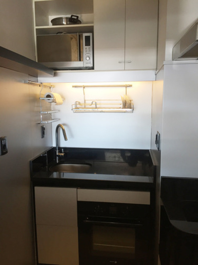 Apartamento ID.11505 - Alquiler monoambiente todo equipado en Rambla de Malvín