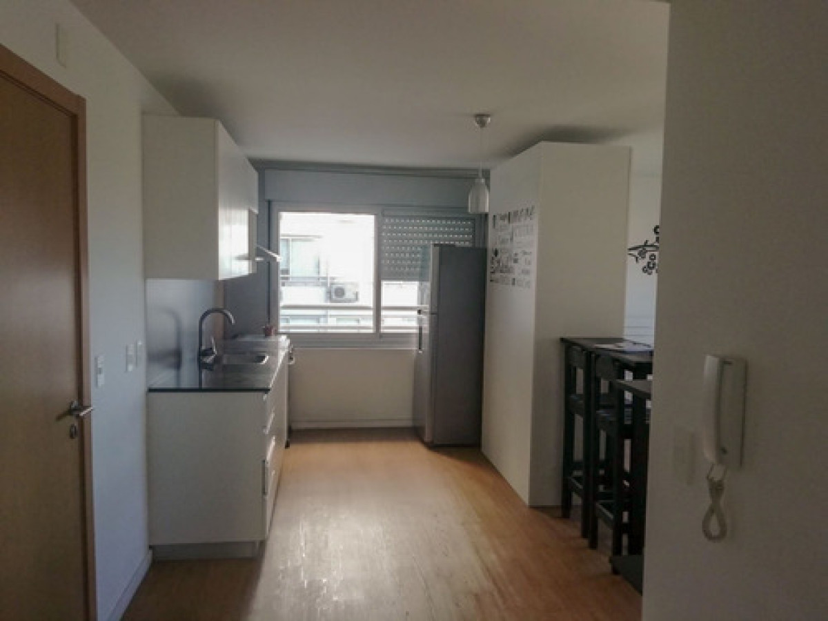 Apartamento ID.11598 - Alquiler de monoambiente en Malvin