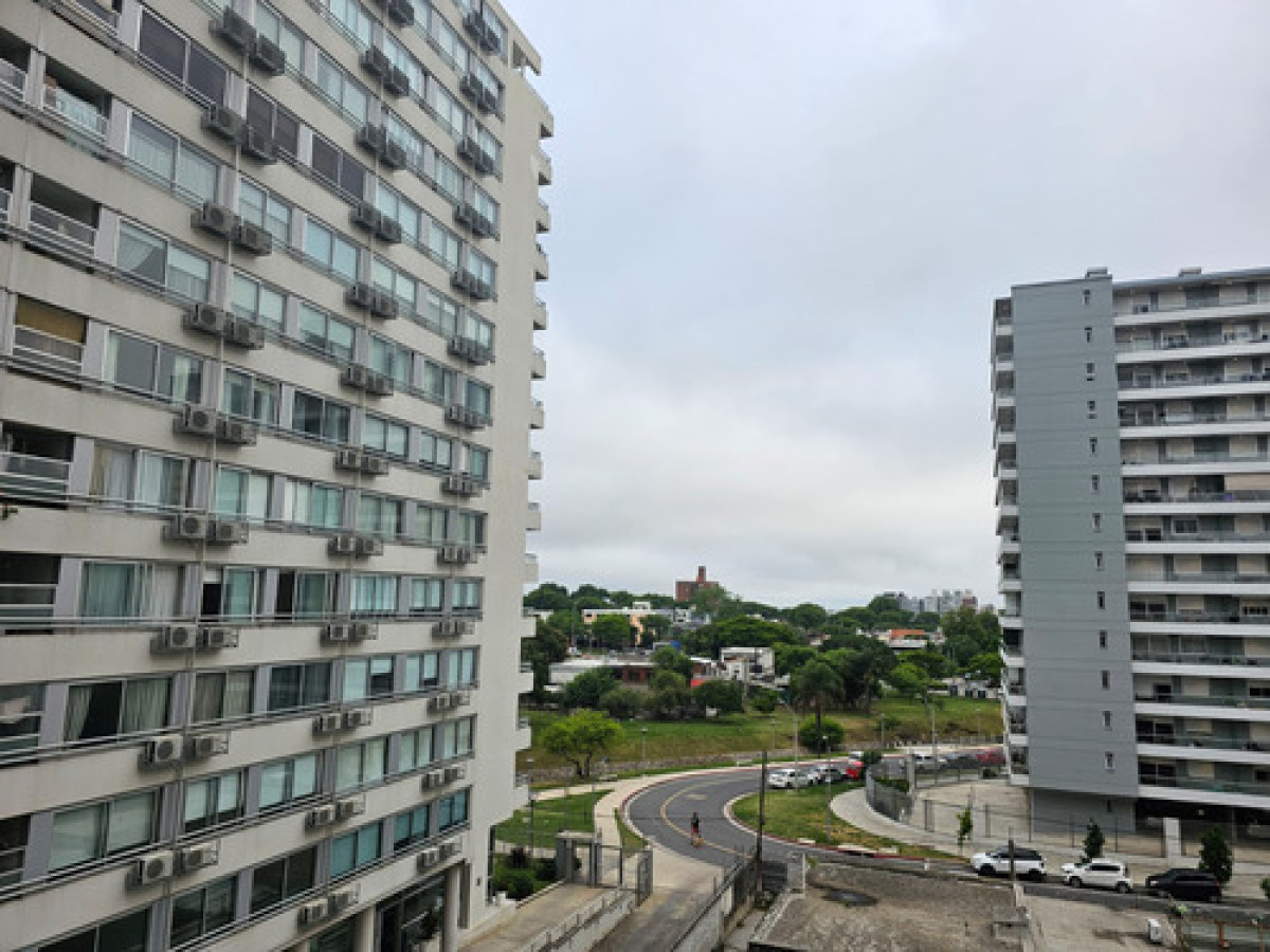 Apartamento ID.11598 - Alquiler de monoambiente en Malvin