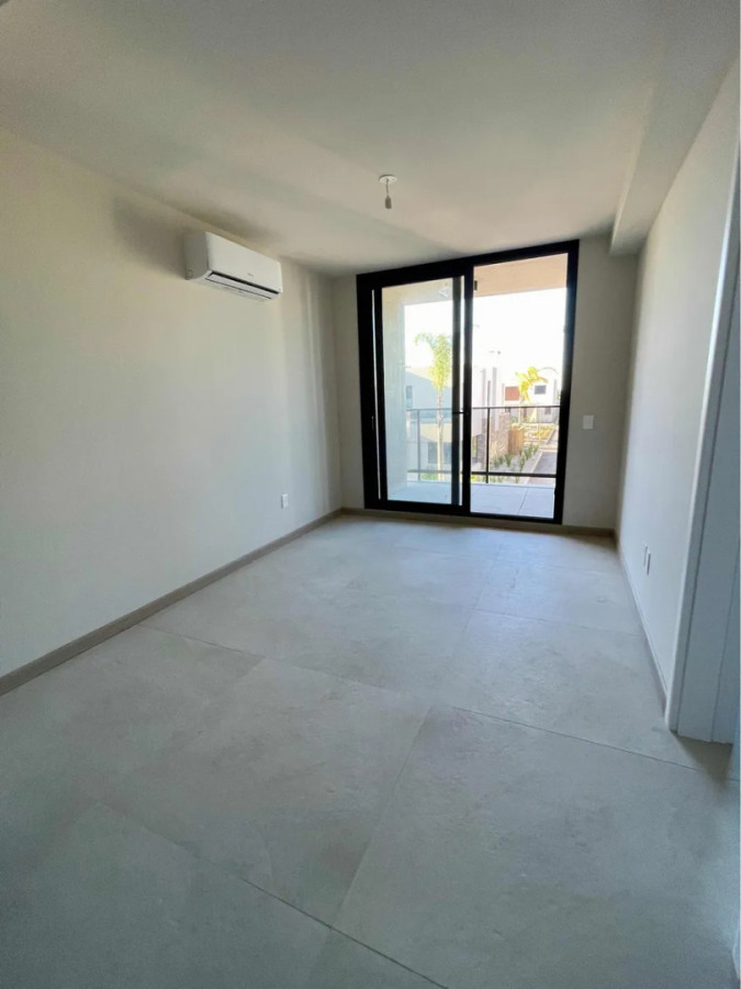 Apartamento ID.11623 - ALQUILER DEPARTAMENTO UN DORMITORIO CARRASCO NORTE