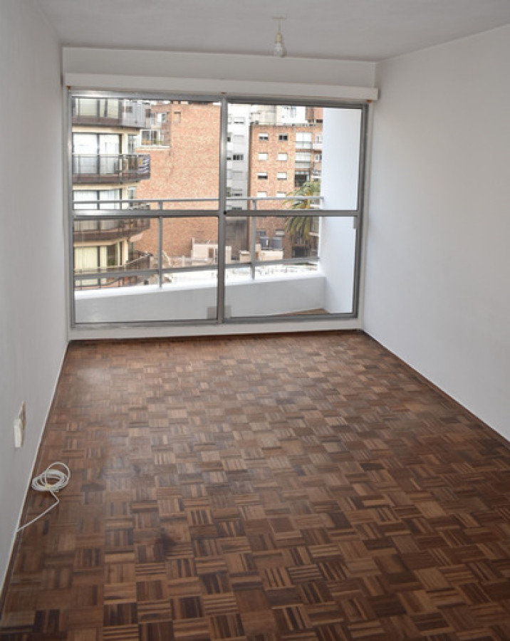 Apartamento ID.11719 - Alquiler de apartamento 1 dormitorio en Pocitos