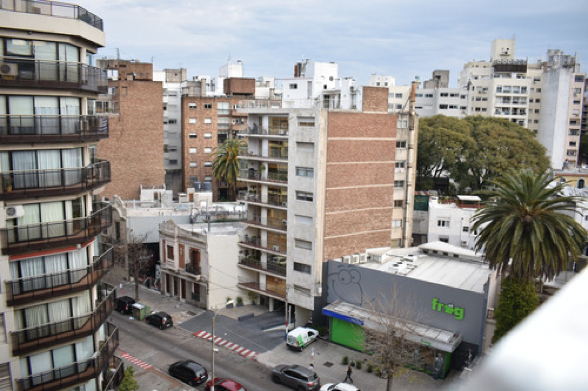 Apartamento ID.11745 - Alquiler De Apartamento 1 Dormitorio Con Balcón En Pocitos  