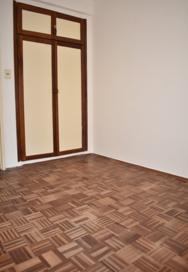 Apartamento ID.11745 - Alquiler De Apartamento 1 Dormitorio Con Balcón En Pocitos  