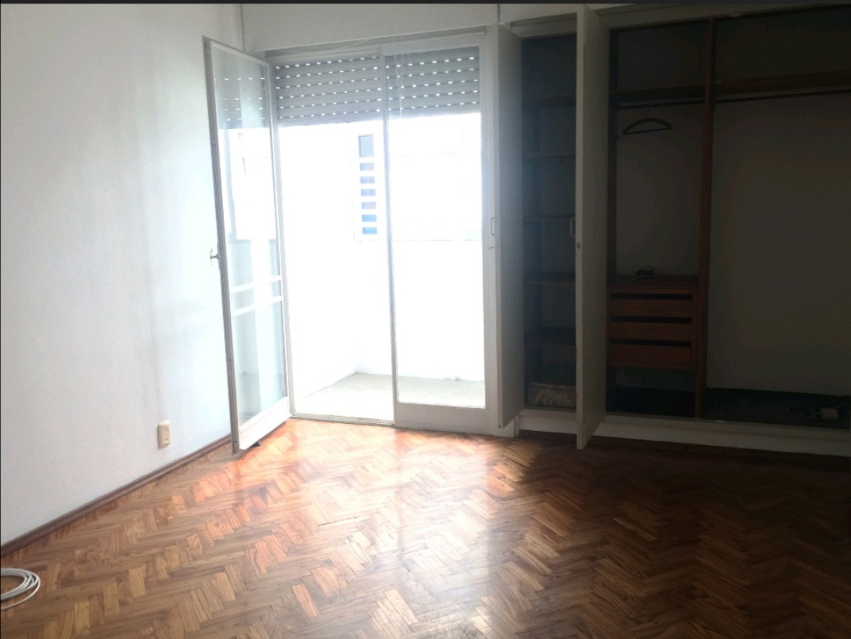 Apartamento ID.11783 - Alquiler de apartamento 2 dormitorios en Ciudad Vieja