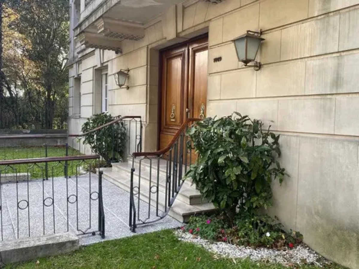 Apartamento ID.11787 - Alquiler o venta de apartamento 3 dormitorios en Pocitos