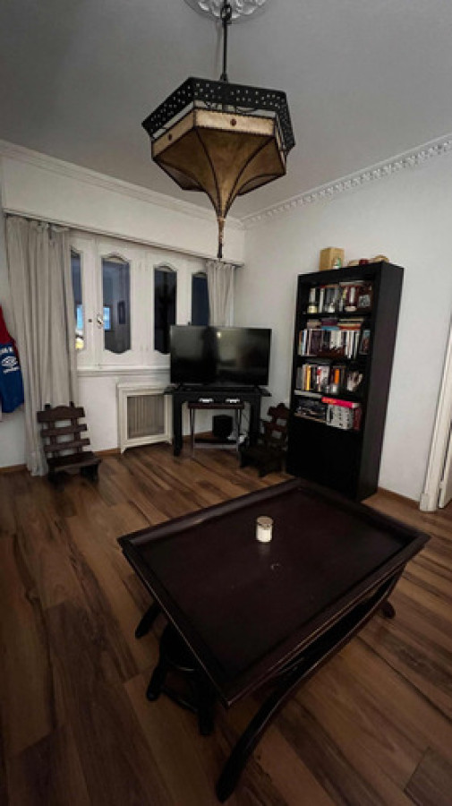 Apartamento ID.11978 - Venta de casa en Pocitos
