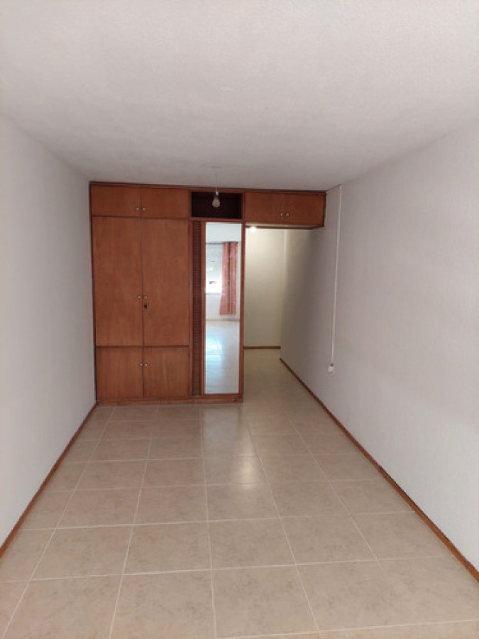 Apartamento ID.12230 - Alquiler O Venta De Monoambiente Sobre 18 De Julio En Cordón