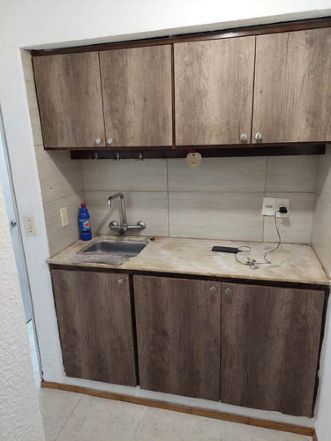 Apartamento ID.12245 - Alquiler de monoambiente en Cordon