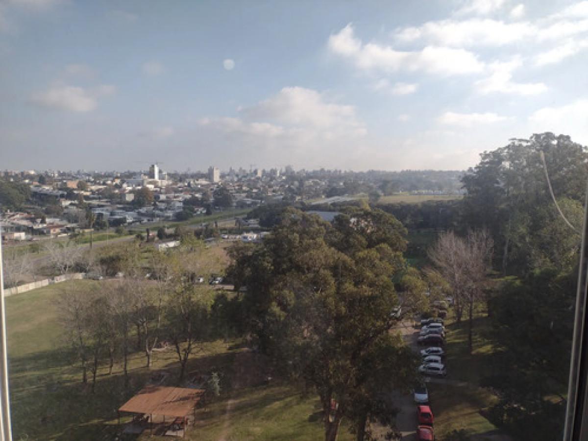 Apartamento ID.12283 - Venta Apartamento 1 Dormitorio Cochera En Malvin Norte