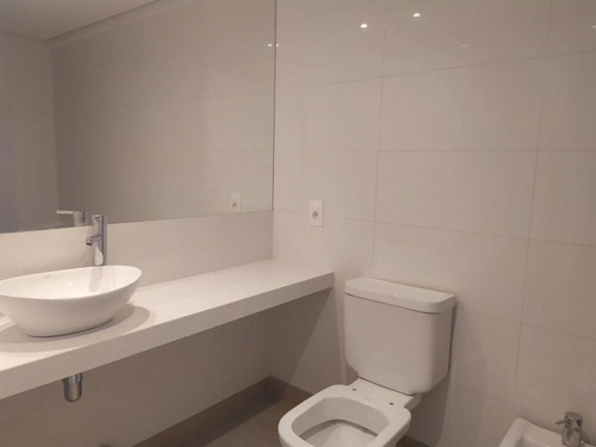 Apartamento ID.12359 - Alquiler de monoambiente en Pocitos