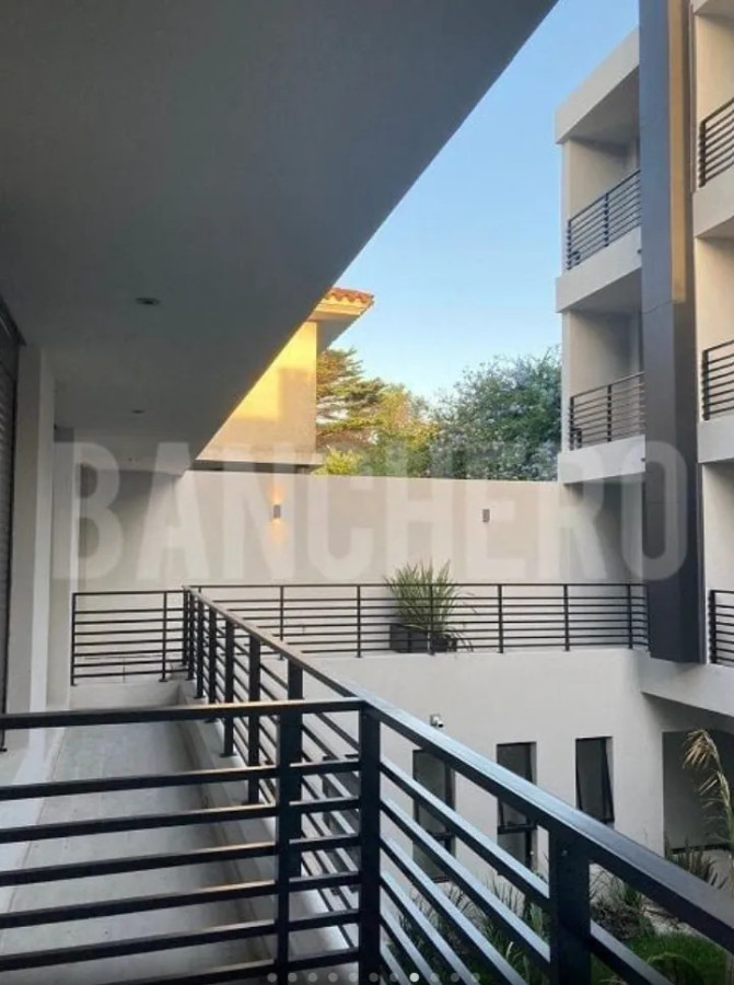 Apartamento ID.12425 - Alquiler de monoambiente en Malvin