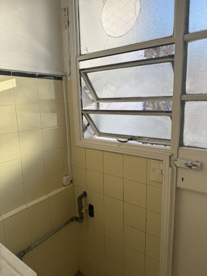 Apartamento ID.12427 - Venta Apto Con Renta En Av. 18 de Julio 1 Dormitorio Cordón