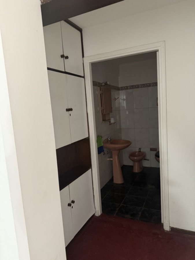 Apartamento ID.12427 - Venta Apto Con Renta En Av. 18 de Julio 1 Dormitorio Cordón