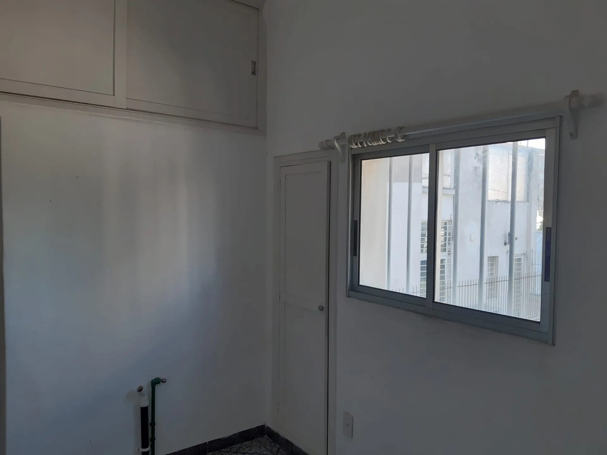 Apartamento ID.12477 - Alquiler Apartamento 2 Dormitorios 2 Baños Terraza Centro