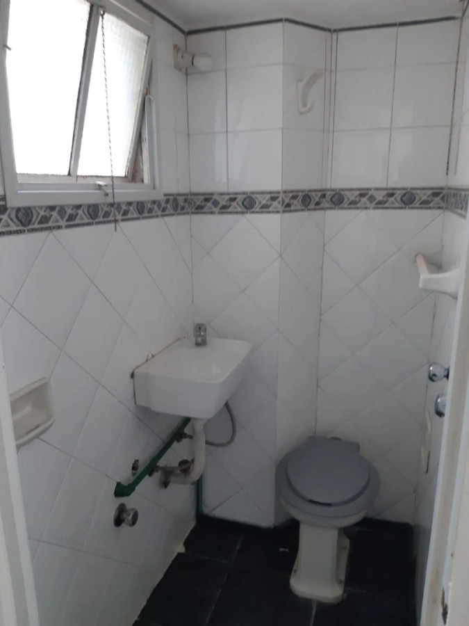 Apartamento ID.12477 - Alquiler Apartamento 2 Dormitorios 2 Baños Terraza Centro