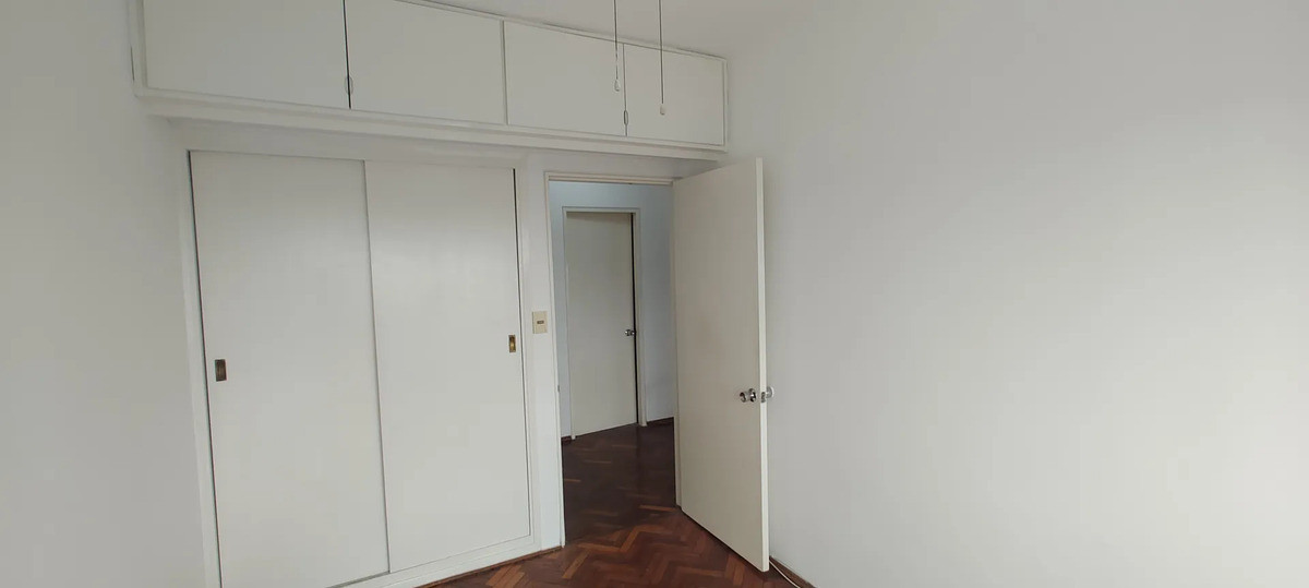 Apartamento ID.12566 - Alquiler Apartamento De 2 Dormitorios 2 Baños En Tres Cruces
