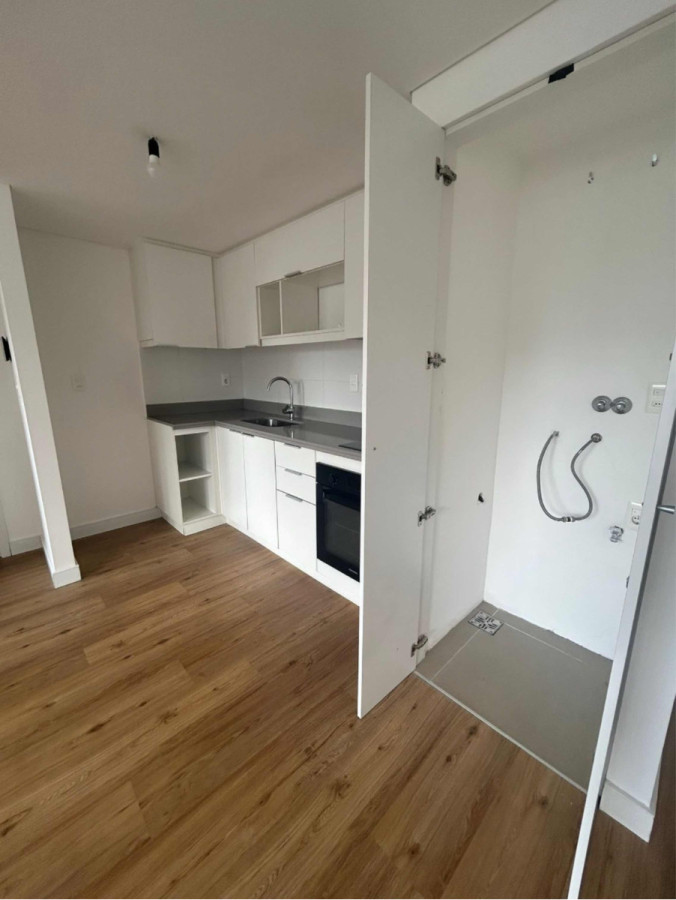 Apartamento ID.7640 - Hermoso Apartamento De 1 Dorm Con Balcon