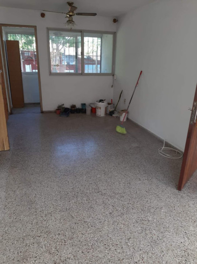 Apartamento ID.12618 - Se Vende Apartamento 3 Dormitorios Con Renta En La Teja